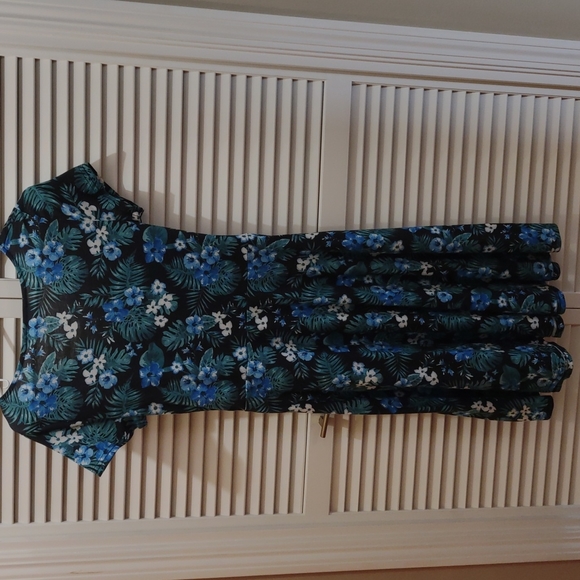 Women's size S suplice, faux rap fit n flare dress - Picture 3 of 3